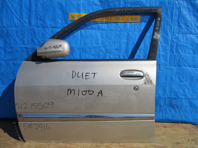 Used Toyota Duet WINDOW GLASS FRONT LEFT